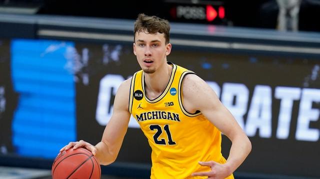 他完成了职 他完成了职